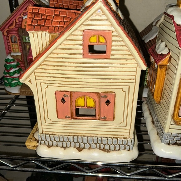 Lefton Colonial Village 1990 Candlemaker *Retired* - Picture 8 of 10